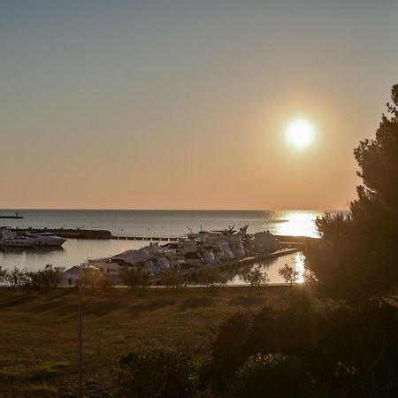 Palazzo Rainis Hotel & Spa - Small Luxury Hotel - Adults Only Novigrad Istria Extérieur photo